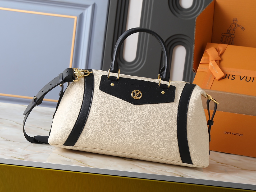 Louis Vuitton LV Classic Handbag Monogram Miroir Model M11835 LV Logo Detail Luxury Daily Wear Fashion Bag